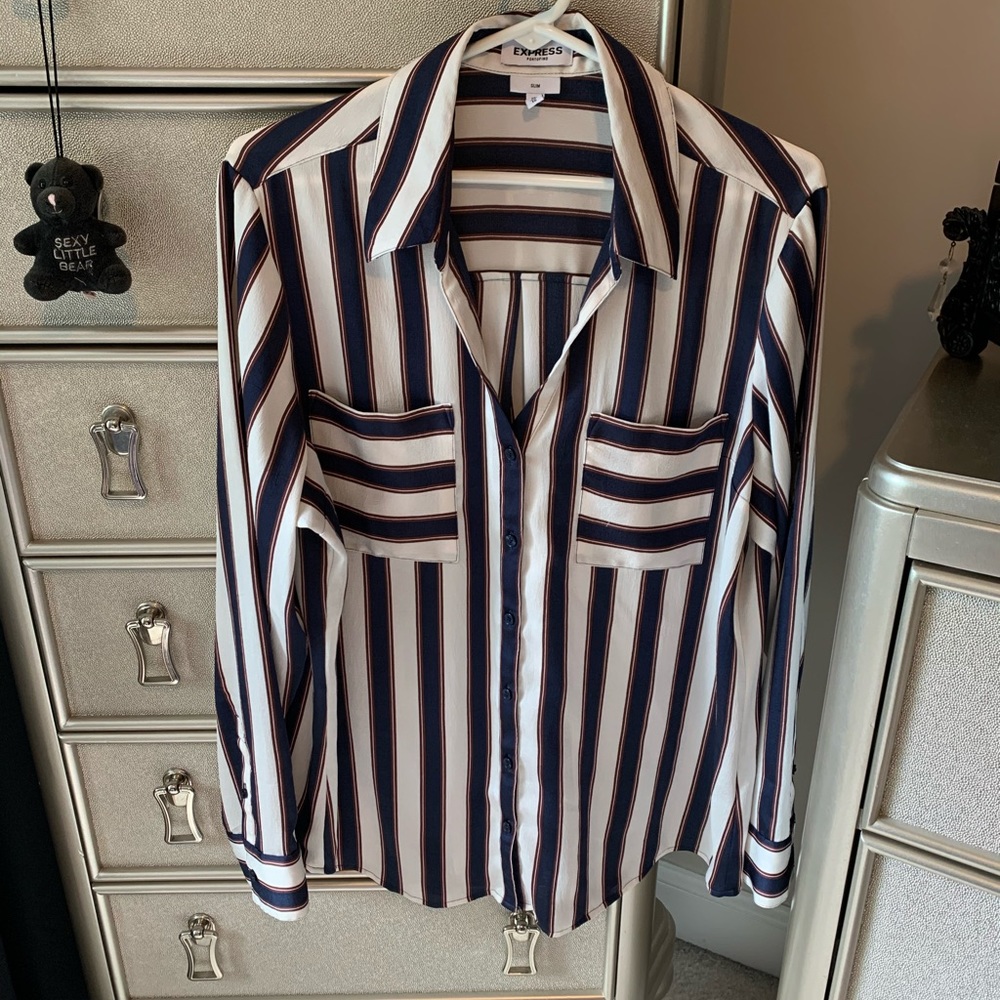 Express button down